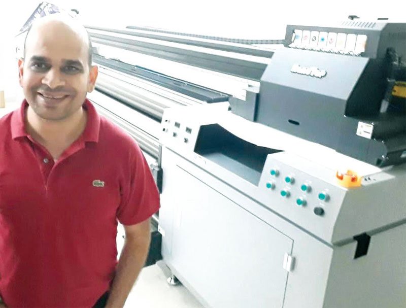 Rahul Bahety with HandTop 3200 RTR UV printer